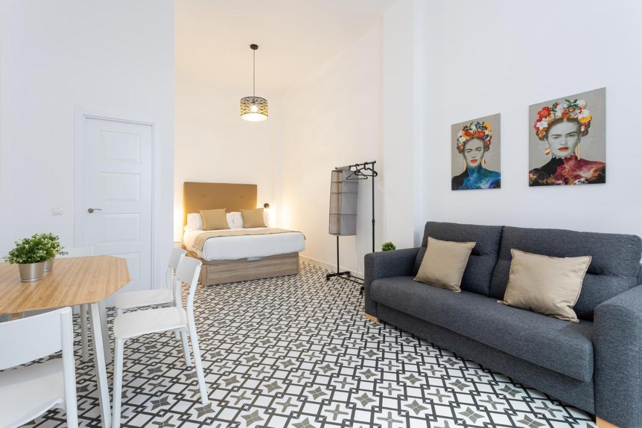 Holidays2Malaga Picasuss Loft New Built Close Huelin Beach And Promenade Eksteriør billede
