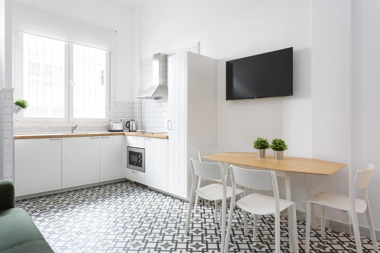 Holidays2Malaga Picasuss Loft New Built Close Huelin Beach And Promenade Eksteriør billede