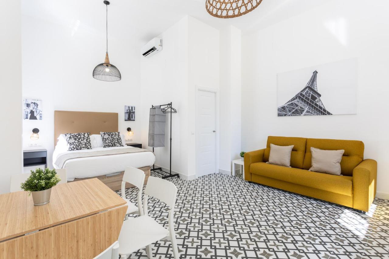 Holidays2Malaga Picasuss Loft New Built Close Huelin Beach And Promenade Eksteriør billede