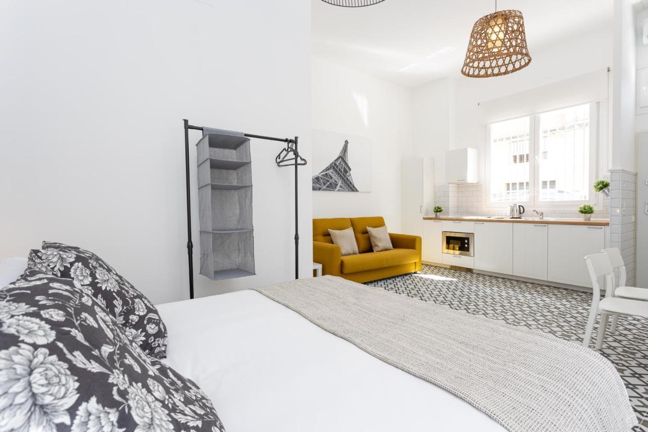 Holidays2Malaga Picasuss Loft New Built Close Huelin Beach And Promenade Eksteriør billede