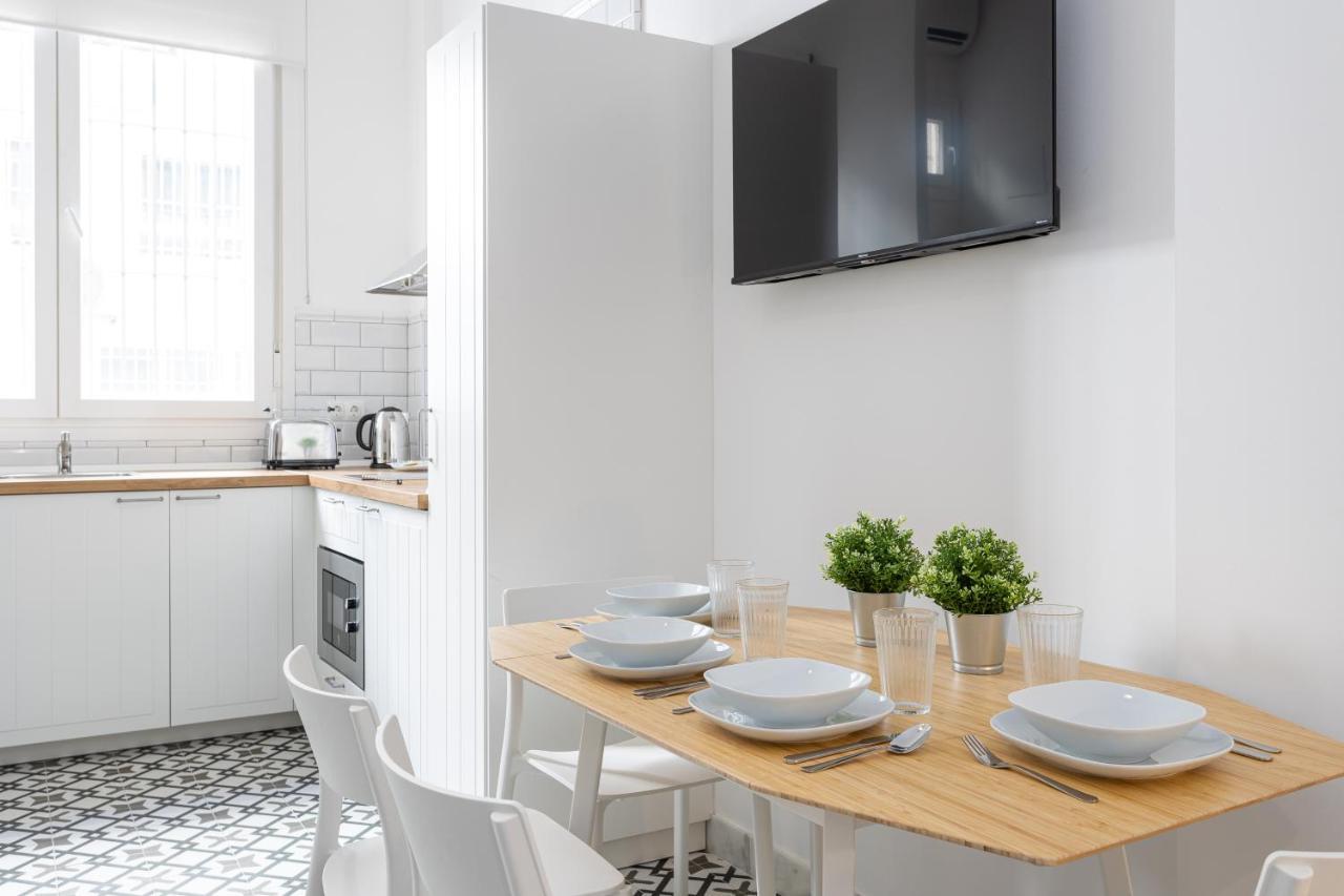 Holidays2Malaga Picasuss Loft New Built Close Huelin Beach And Promenade Eksteriør billede